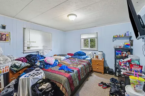 Bedroom - 7207 Airport Rd, Vanderbilt, MI 49795 photo 1 of 3