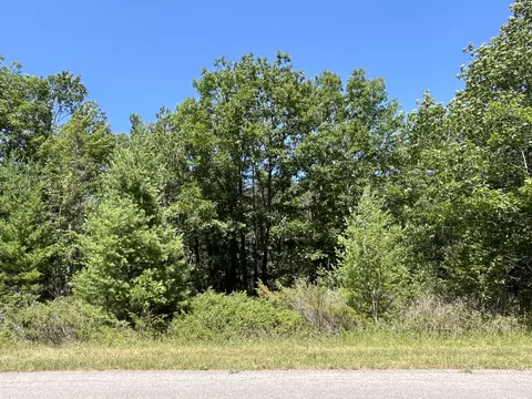 L 403-404 Woodhaven Circle, Presque Isle, MI 49777