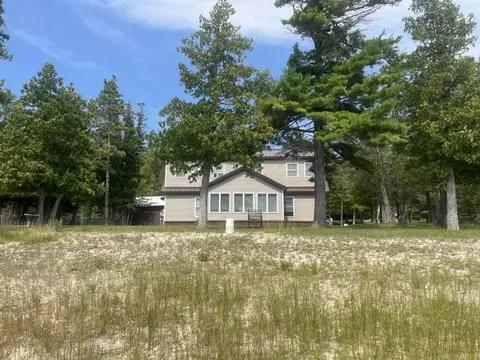 195 W Huron Dr, Bois Blanc, MI 49775