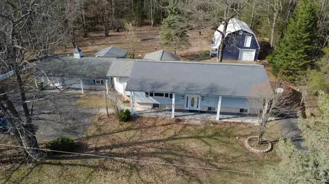 4596 Onaway Rd, Indian River, MI 49749