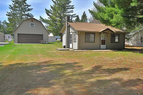 1865 Mullet Ave, Saint Helen, MI 48656