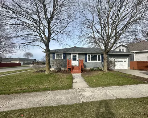 535 W Lake St, Alpena, MI 49707