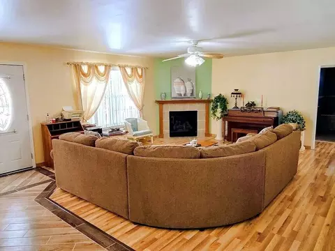 301 S 6th St, Roscommon, MI 48653 photo 2