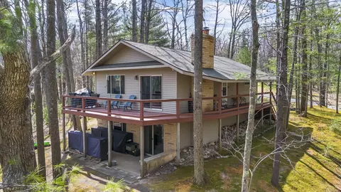 6447 Waubun Rd, Indian River, MI 49749