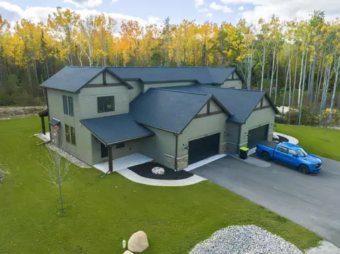 17281 Cedar Grove Ct, Presque Isle, MI 49777