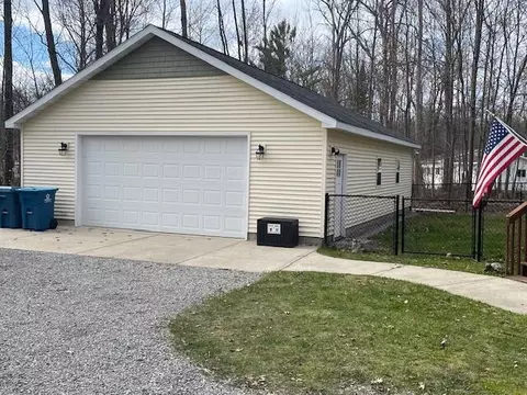 Exterior - 139 Heritage Way, Roscommon, MI 48653 photo 6 of 6