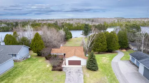 8658 W Black Ln, Cheboygan, MI 49721