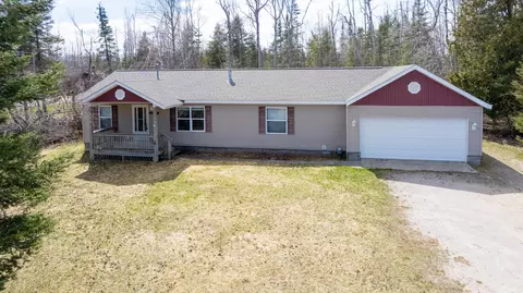 22098 Us-23 N Hwy, Millersburg, MI 49759