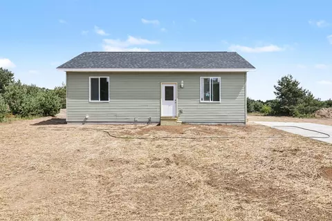 8505 Grant Rd, Mancelona, MI 49659 photo 2