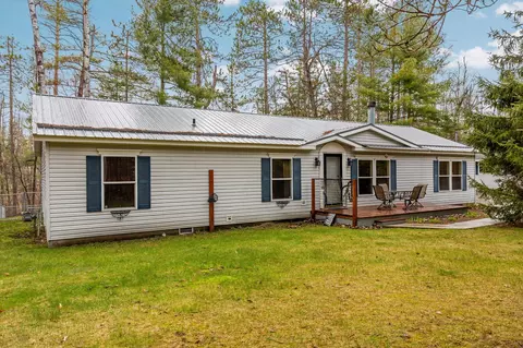 6160 Big Wolf Lake Woods Dr, Lewiston, MI 49756