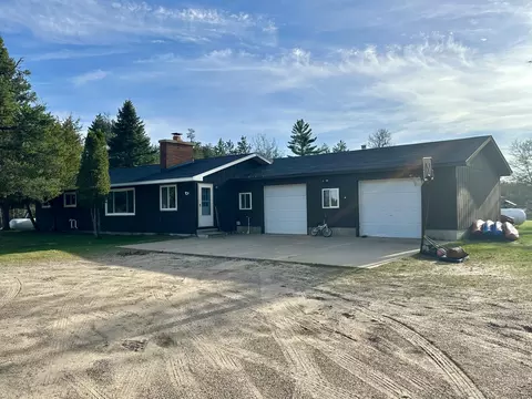 6272 Beasley Ave, Grayling, MI 49738