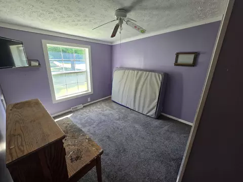 Bedroom - 1540 Winding Trl, Fairview, MI 48621 photo 6 of 7