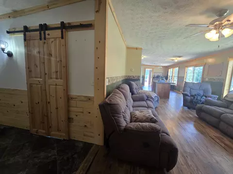 Entry Way - 1540 Winding Trl, Fairview, MI 48621 photo 2 of 5