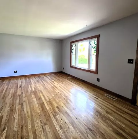 Living - 1205 Elden Dr, Alpena, MI 49707 photo 2 of 3