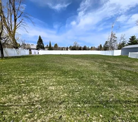 431 Sunset Blvd, Alpena, MI 49707