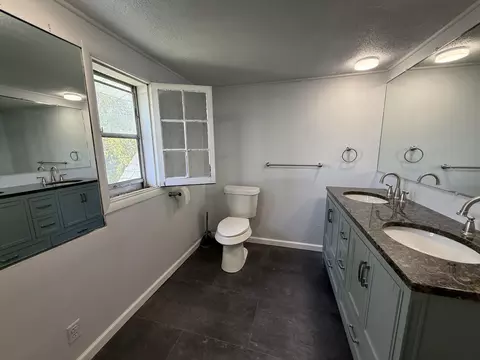 Bath - 1470 E Spruce Rd, Spruce, MI 48762 photo 1 of 3