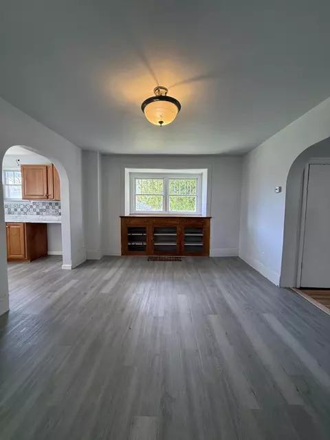 Living - 1470 E Spruce Rd, Spruce, MI 48762 photo 6 of 6
