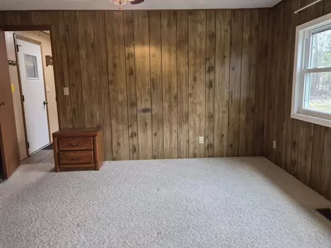 Bedroom - 11611 Sherwood Dr, Frederic, MI 49733 photo 3 of 6