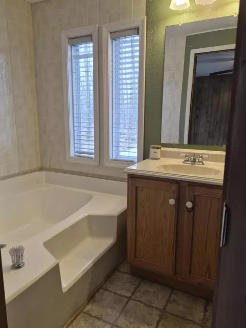 Bath - 11611 Sherwood Dr, Frederic, MI 49733 photo 1 of 8
