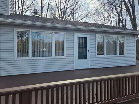 228 Driftwood Cir, Prudenville, MI 48651