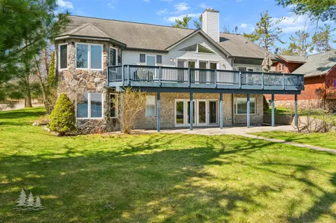 1515 Fleming Rd, Lewiston, MI 49756