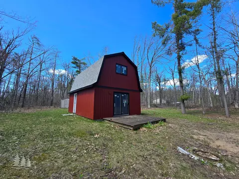 2290 Big Buck Dr, Lewiston, MI 49756