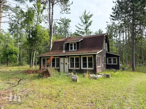 5290 Boetcher Rd, Lewiston, MI 49756
