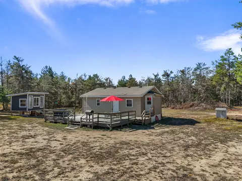 390 Ember Trl, Grayling, MI 49738
