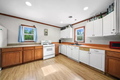 Kitchen - 390 Ember Trl, Grayling, MI 49738 photo 3 of 3