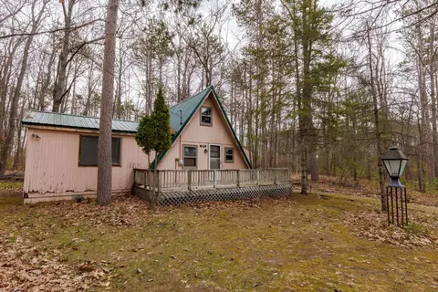 8290 Indian Trl, Millersburg, MI 49759