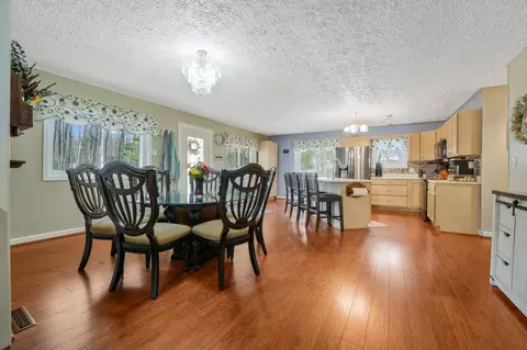Dining - 144 Canton St, Roscommon, MI 48653 photo 1 of 3