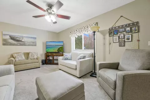 Living - 144 Canton St, Roscommon, MI 48653 photo 2 of 5