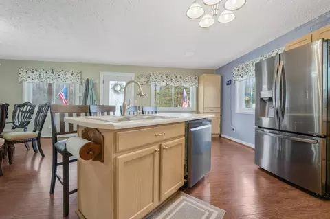Kitchen - 144 Canton St, Roscommon, MI 48653 photo 3 of 7