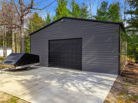 Exterior - 144 Canton St, Roscommon, MI 48653 photo 4 of 8