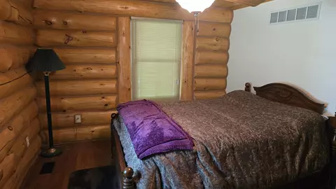 Bedroom - 11809 Bear Track Trl, Frederic, MI 49733 photo 5 of 5