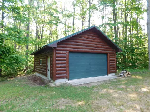 Exterior - 11809 Bear Track Trl, Frederic, MI 49733 photo 5 of 13
