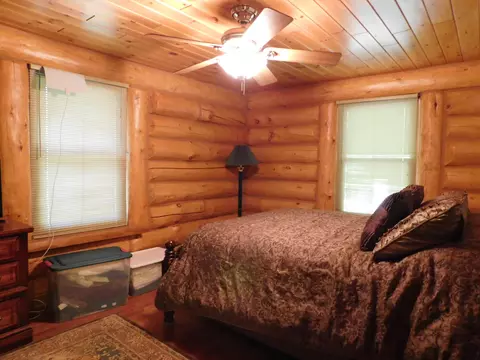 Bedroom - 11809 Bear Track Trl, Frederic, MI 49733 photo 1 of 8