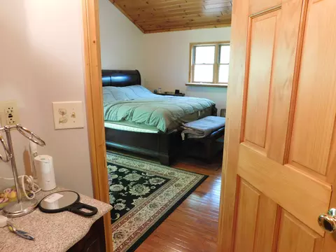 Bedroom - 11809 Bear Track Trl, Frederic, MI 49733 photo 7 of 8