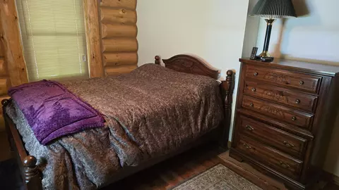 Bedroom - 11809 Bear Track Trl, Frederic, MI 49733 photo 4 of 4