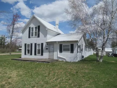 3181 Olsen St, Lewiston, MI 49756