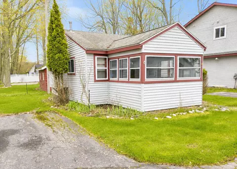 8139 E Houghton Lake Dr # 4, Houghton Lake, MI 48629