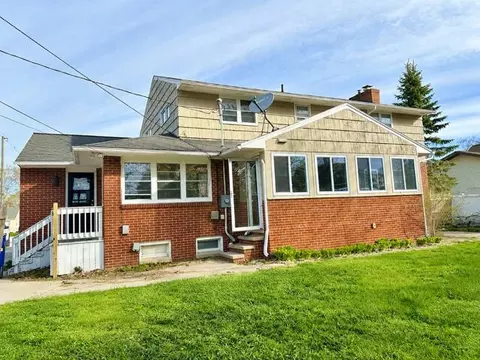 Exterior - 612 S 4th Ave, Alpena, MI 49707 photo 2 of 5