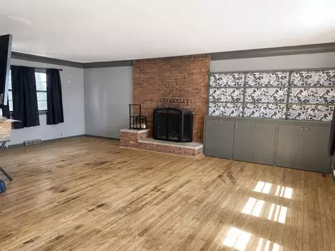 Living - 612 S 4th Ave, Alpena, MI 49707 photo 2 of 3