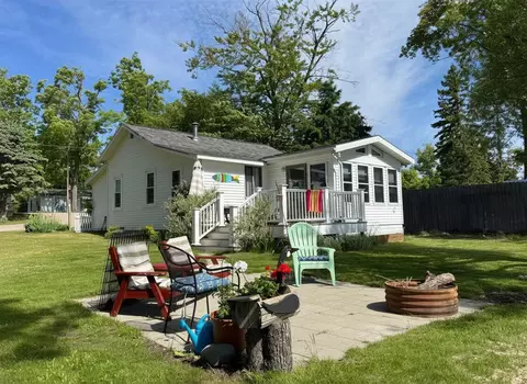 6398 Paradise Trl, Carp Lake, MI 49718