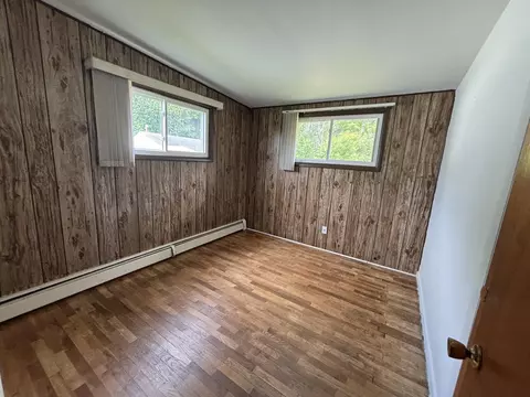 Bedroom - 1098 Wayne Rd, Alpena, MI 49707 photo 2 of 6