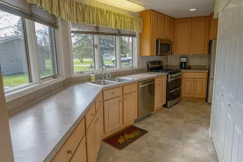 Kitchen - 3899 Whipoorwill Dr, Spruce, MI 48762 photo 1 of 2