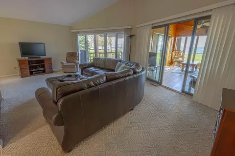 Living - 3899 Whipoorwill Dr, Spruce, MI 48762 photo 2 of 4
