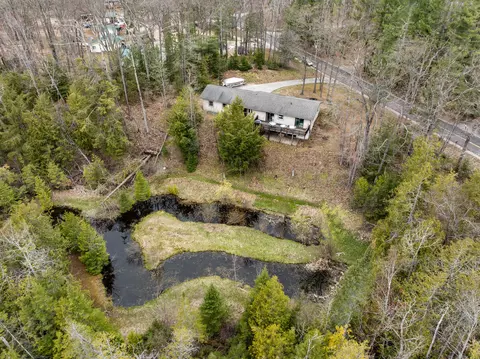 988 Ranch Rd, Indian River, MI 49749