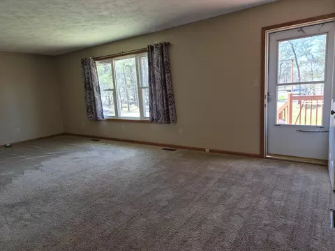 Living - 1799 S Stephan Bridge Rd, Grayling, MI 49738 photo 14 of 14