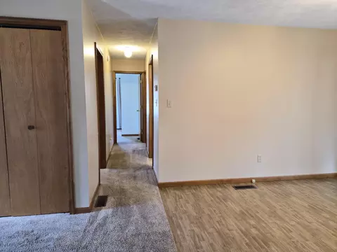 Entry Way - 1799 S Stephan Bridge Rd, Grayling, MI 49738 photo 4 of 7